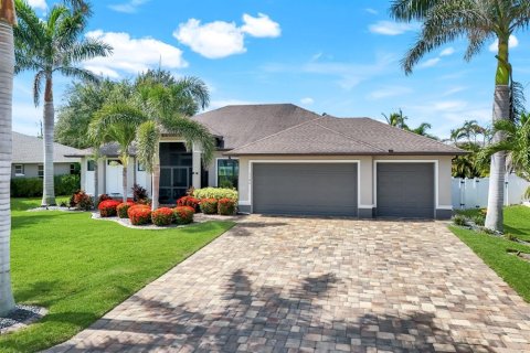 Casa en venta en Cape Coral, Florida, 3 dormitorios, 186.18 m2 № 1813271 - foto 23