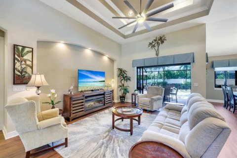 Casa en venta en Cape Coral, Florida, 3 dormitorios, 186.18 m2 № 1813271 - foto 2