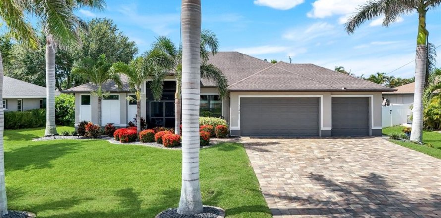 Casa en Cape Coral, Florida 3 dormitorios, 186.18 m2 № 1813271