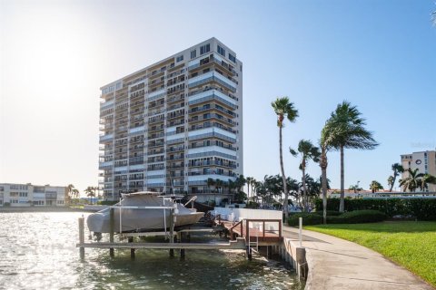 Condominio en venta en South Pasadena, Florida, 2 dormitorios, 127.74 m2 № 2430504 - foto 2
