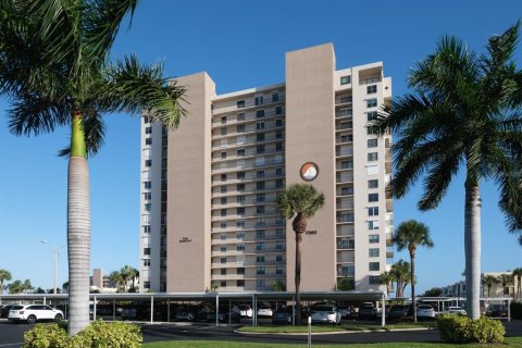 Condominio en South Pasadena, Florida, 2 dormitorios  № 2430504