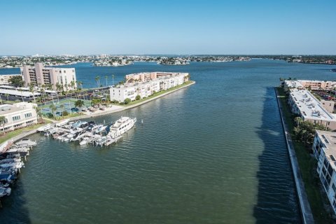 Condominio en venta en South Pasadena, Florida, 2 dormitorios, 127.74 m2 № 2430504 - foto 23