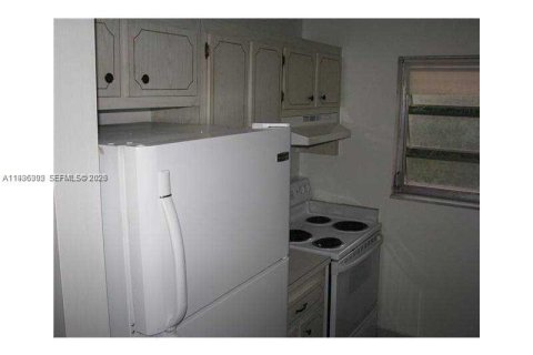 Condominio en Davie, Florida, 2 dormitorios  № 2046504