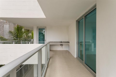 Copropriété à vendre à Bay Harbor Islands, Floride: 3 chambres, 121.14 m2 № 1931580 - photo 21