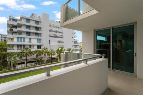 Copropriété à vendre à Bay Harbor Islands, Floride: 3 chambres, 121.14 m2 № 1931580 - photo 18