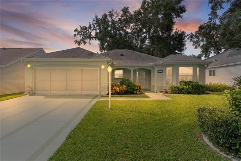 Villa ou maison à vendre à The Villages, Floride: 3 chambres, 190.08 m2 № 1911836 - photo 2