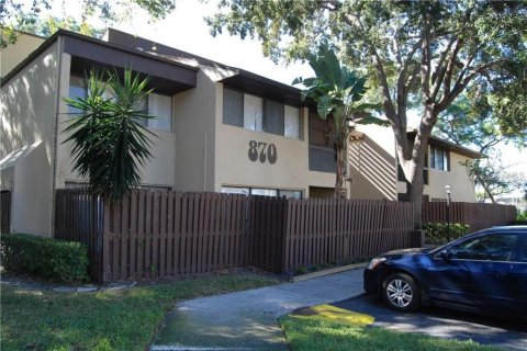 Condo in Saint Petersburg, Florida, 1 bedroom  № 1687157 - photo 1