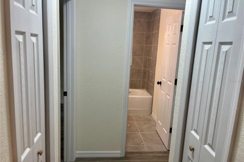 Villa ou maison à vendre à Ocklawaha, Floride: 3 chambres, 131.18 m2 № 2094175 - photo 12