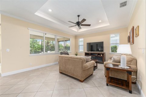 House in Ocala, Florida 2 bedrooms, 194.82 sq.m. № 2216284 - photo 22