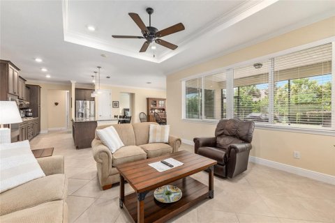 House in Ocala, Florida 2 bedrooms, 194.82 sq.m. № 2216284 - photo 21