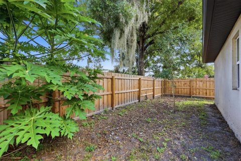 Villa ou maison à louer à Sarasota, Floride: 2 chambres, 124.67 m2 № 2420544 - photo 30