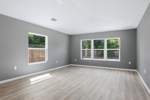 Villa ou maison à louer à Sarasota, Floride: 2 chambres, 124.67 m2 № 2420544 - photo 3