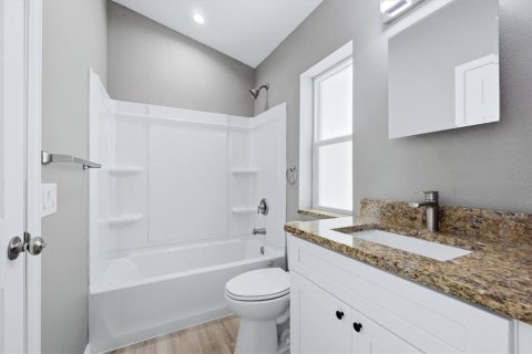 Villa ou maison à louer à Sarasota, Floride: 2 chambres, 124.67 m2 № 2420544 - photo 25
