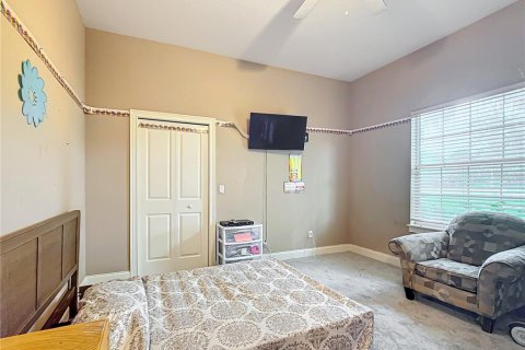House in Summerfield, Florida 4 bedrooms, 290.88 sq.m. № 1278822 - photo 28