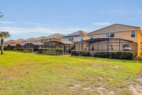 Villa ou maison à vendre à Davenport, Floride: 6 chambres, 321.63 m2 № 2342045 - photo 2