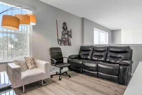 Villa ou maison à vendre à Davenport, Floride: 6 chambres, 321.63 m2 № 2342045 - photo 6