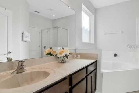 Villa ou maison à vendre à Davenport, Floride: 6 chambres, 321.63 m2 № 2342045 - photo 19