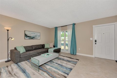 Casa en alquiler en Sarasota, Florida, 3 dormitorios, 178.84 m2 № 1903267 - foto 8