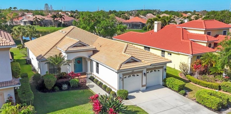 House in Bradenton, Florida 3 bedrooms, 190.08 sq.m. № 1603180