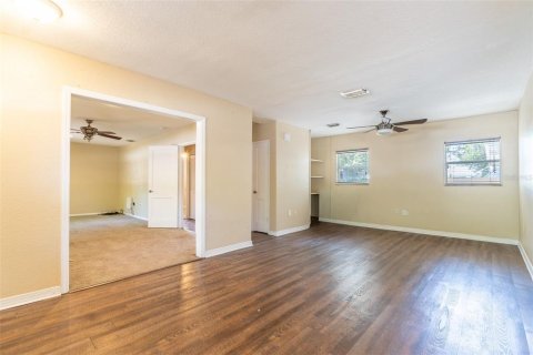 Villa ou maison à vendre à Tampa, Floride: 3 chambres, 161.09 m2 № 2197163 - photo 5