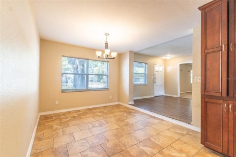 Villa ou maison à vendre à Tampa, Floride: 3 chambres, 161.09 m2 № 2197163 - photo 9