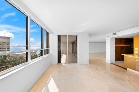 Купить кондоминиум в Майами, Флорида 3 спальни, 349.68м2, № 1952722 - фото 5