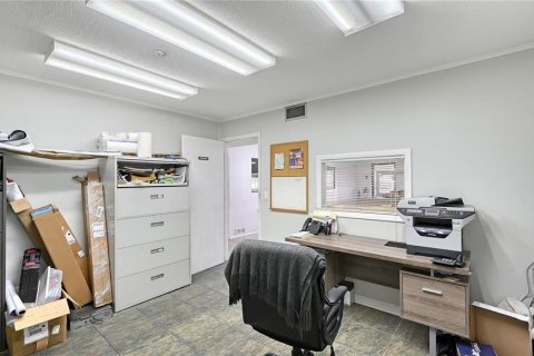 Immobilier commercial à vendre à Sarasota, Floride: 475.94 m2 № 2406659 - photo 23