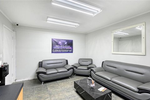 Immobilier commercial à vendre à Sarasota, Floride: 475.94 m2 № 2406659 - photo 26
