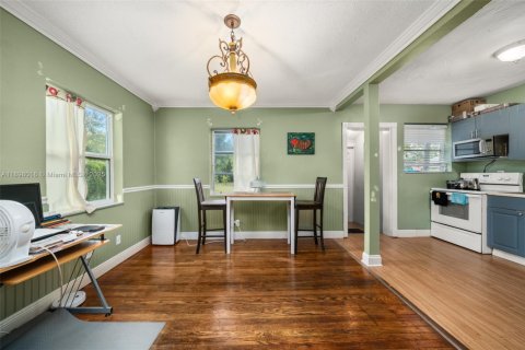 Купить виллу или дом в Себринг, Флорида 2 спальни, 87.14м2, № 1949403 - фото 9