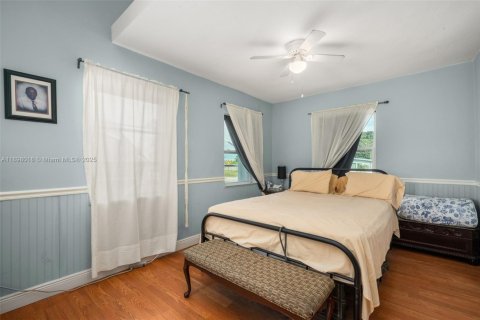 Купить виллу или дом в Себринг, Флорида 2 спальни, 87.14м2, № 1949403 - фото 16