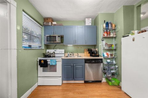 Купить виллу или дом в Себринг, Флорида 2 спальни, 87.14м2, № 1949403 - фото 11