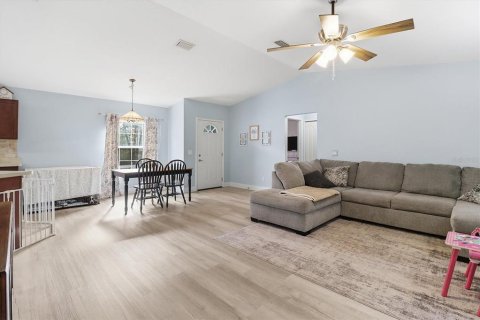 Casa en venta en Inverness, Florida, 3 dormitorios, 126.25 m2 № 2105483 - foto 10