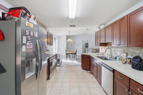 Casa en venta en Inverness, Florida, 3 dormitorios, 126.25 m2 № 2105483 - foto 21