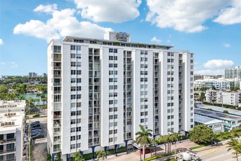 Купить кондоминиум в Майами-Бич, Флорида 1 спальня, 93.46м2, № 2002330 - фото 13