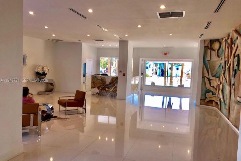 Купить кондоминиум в Майами-Бич, Флорида 1 спальня, 93.46м2, № 2002330 - фото 15