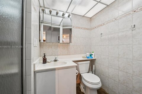 Купить кондоминиум в Майами-Бич, Флорида 1 спальня, 93.46м2, № 2002330 - фото 10