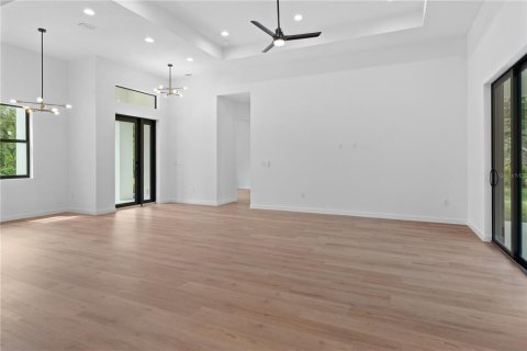 House in North Port, Florida 3 bedrooms, 147.9 sq.m. № 1893584 - photo 9