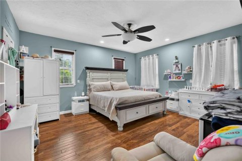 Villa ou maison à vendre à Sarasota, Floride: 4 chambres, 186.36 m2 № 2227459 - photo 21