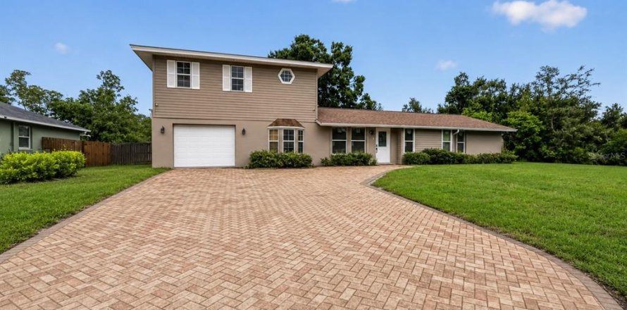 Villa ou maison à Sarasota, Floride 4 chambres, 186.36 m2 № 2227459
