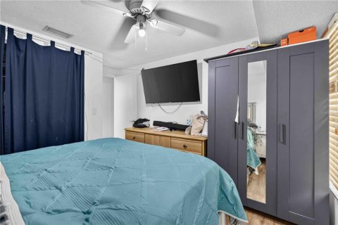 Villa ou maison à vendre à Sarasota, Floride: 4 chambres, 186.36 m2 № 2227459 - photo 13