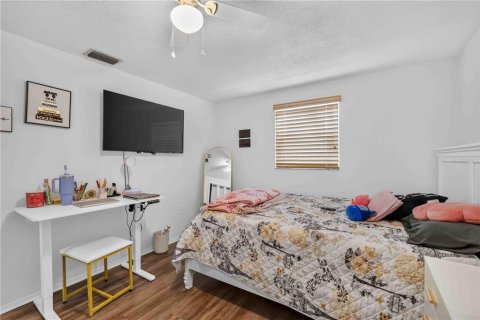 Villa ou maison à vendre à Sarasota, Floride: 4 chambres, 186.36 m2 № 2227459 - photo 15