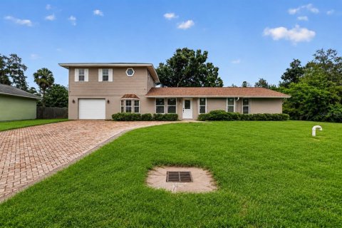 Villa ou maison à vendre à Sarasota, Floride: 4 chambres, 186.36 m2 № 2227459 - photo 3