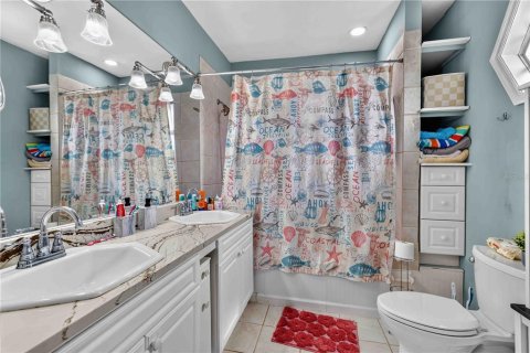 Villa ou maison à vendre à Sarasota, Floride: 4 chambres, 186.36 m2 № 2227459 - photo 23
