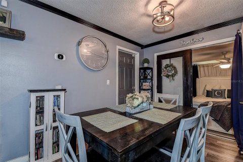 Villa ou maison à vendre à Largo, Floride: 3 chambres, 112.23 m2 № 2418896 - photo 13