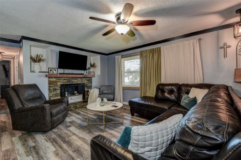 Villa ou maison à vendre à Largo, Floride: 3 chambres, 112.23 m2 № 2418896 - photo 5