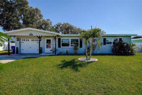 Villa ou maison à Largo, Floride 3 chambres, 112.23 m2 № 2418896