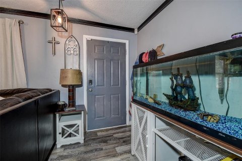 Villa ou maison à vendre à Largo, Floride: 3 chambres, 112.23 m2 № 2418896 - photo 4