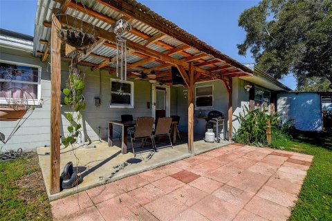 Villa ou maison à vendre à Largo, Floride: 3 chambres, 112.23 m2 № 2418896 - photo 23
