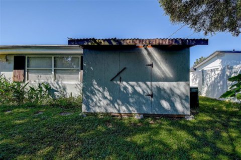 Villa ou maison à vendre à Largo, Floride: 3 chambres, 112.23 m2 № 2418896 - photo 25