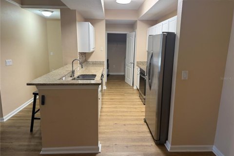Copropriété à louer à Orlando, Floride: 3 chambres, 129.69 m2 № 2393538 - photo 6
